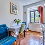 Apartman Lovrano-2 By Interhome