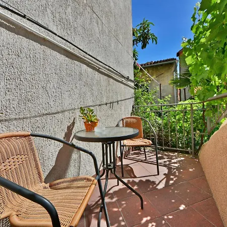 Lovrano-2 By Interhome Apartment
